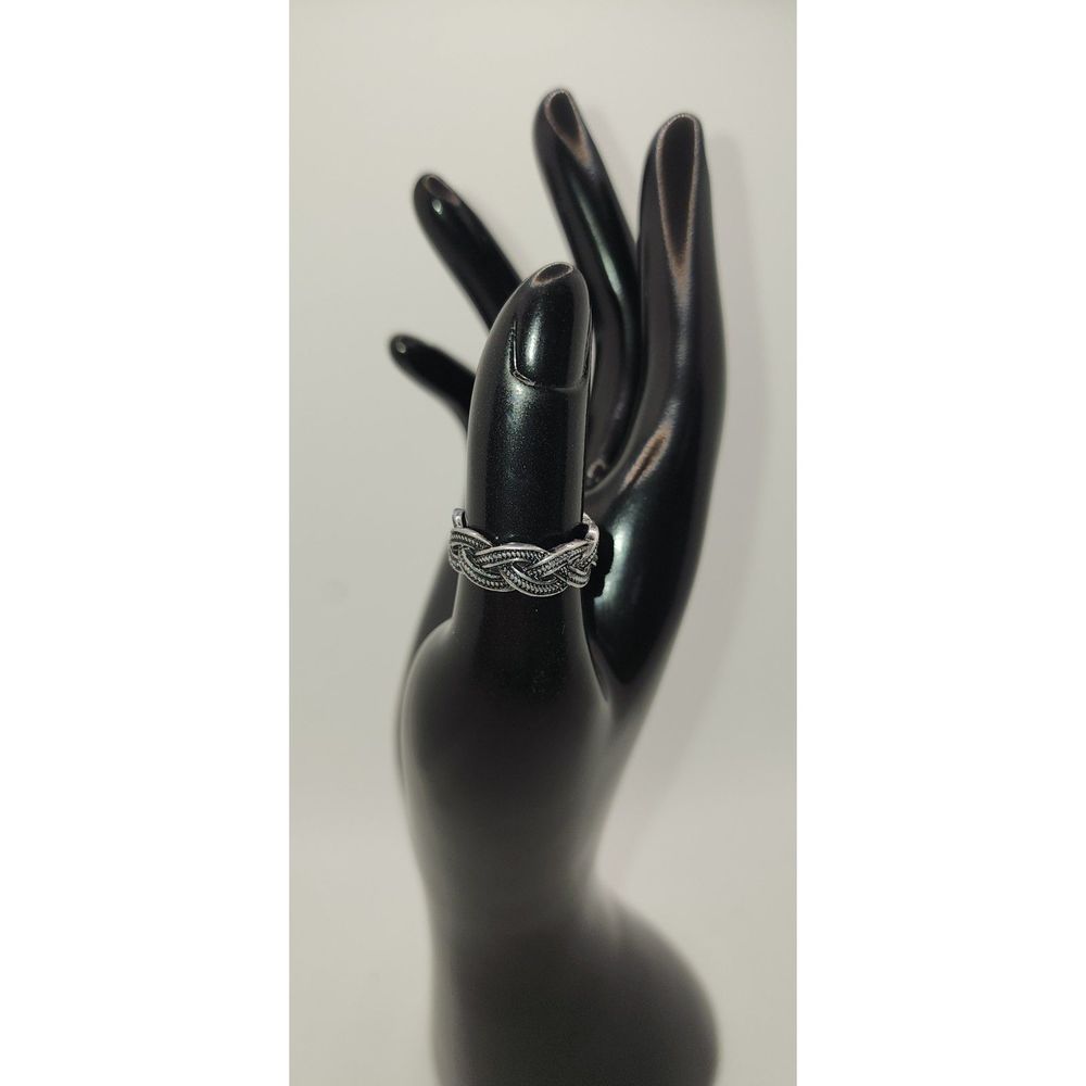 Various Rings Costume Jewelry, Statement Rings, Gold Tone Rings, Gemstone Rings - Picture 10 of 10